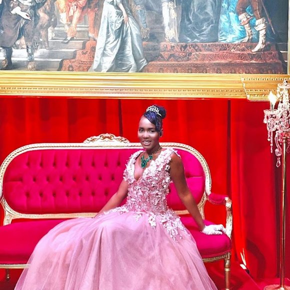 Dress - Picture 2 of 4